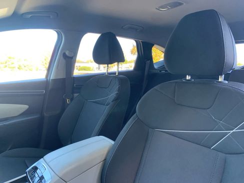 Used 2022 Hyundai Tucson SEL image 13