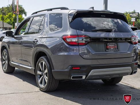 Used 2025 Honda Pilot Elite image 18