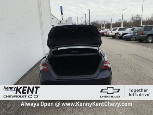 Used 2021 Toyota Camry XSE w/ Carpet Mat Package (TMS) image 7