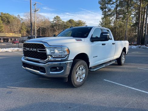Used 2024 RAM 2500 Big Horn image 2