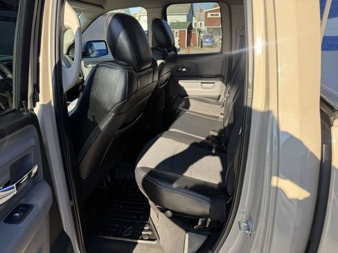 Used 2019 RAM 1500 Classic Warlock w/ Electronics Group AWD/4WD image 15