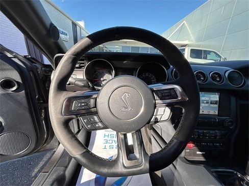 Used 2017 Ford Mustang Shelby GT350 image 11