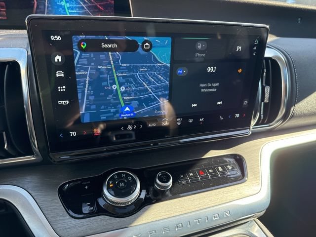Used 2025 Ford Expedition Platinum AWD/4WD image 28