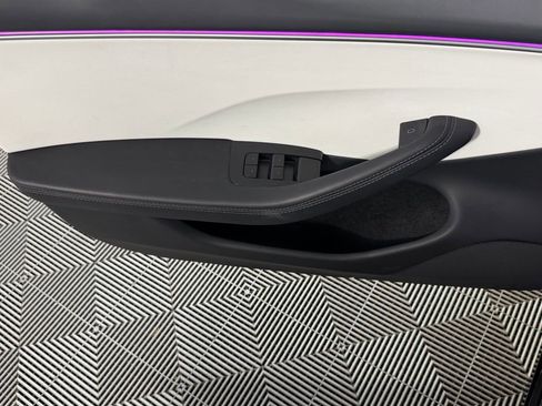 Used 2025 Tesla Model 3 Long Range image 27