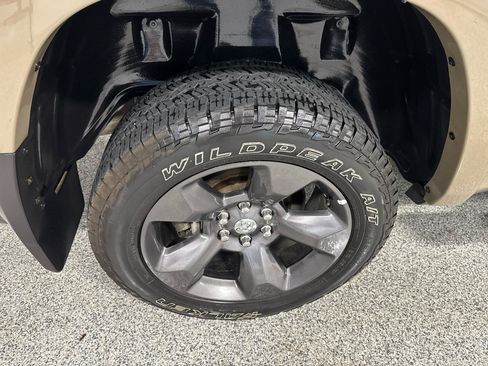 Used 2020 RAM 1500 Big Horn w/ Built-to-serve Edition AWD/4WD image 7