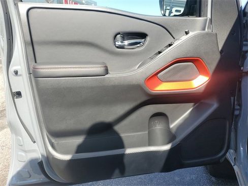 Certified 2025 Nissan Frontier PRO-4X w/ Interior Protection Package image 14