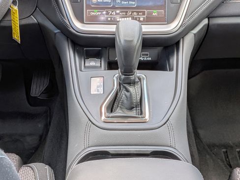 Certified 2025 Subaru Outback image 19