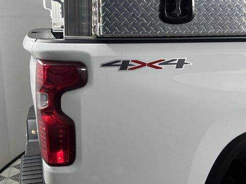 Used 2025 Chevrolet Silverado 2500 W/T w/ WT/CX Safety Package image 13