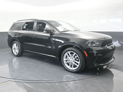 Used 2023 Dodge Durango GT image 8