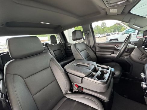 Used 2024 GMC Sierra 1500 SLT RWD image 18