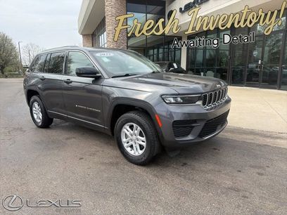 Used 2022 Jeep Grand Cherokee Laredo w/ Luxury Tech Group I