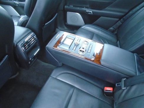 Used 2017 Lincoln Continental Reserve w/ Luxury Package image 15