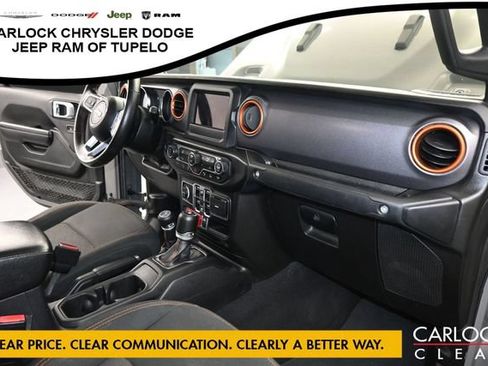 Used 2021 Jeep Gladiator Mojave w/ Safety Group AWD/4WD image 40