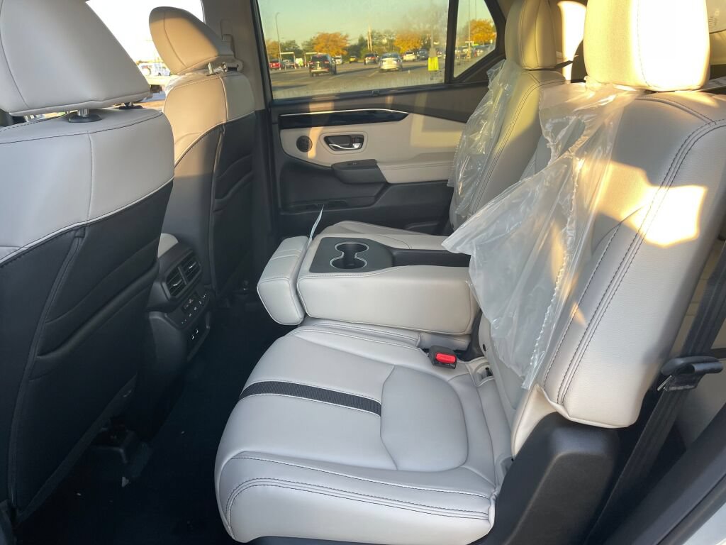 New 2026 Honda Pilot EX-L image 19