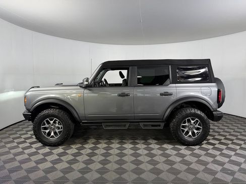 Used 2024 Ford Bronco Badlands AWD/4WD image 10