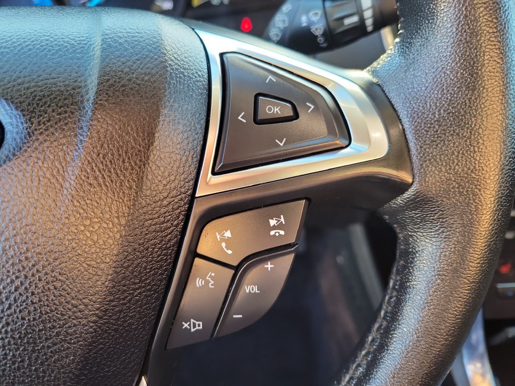 Certified 2020 Ford Edge Titanium AWD/4WD image 24