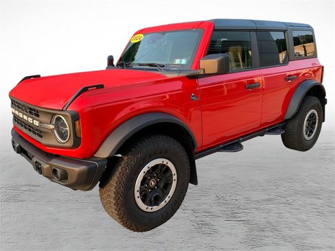 Used 2024 Ford Bronco Black Diamond w/ Sasquatch Package AWD/4WD image 6