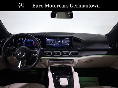 Used 2025 Mercedes-Benz GLS 450 4MATIC w/ AMG Line Exterior image 49