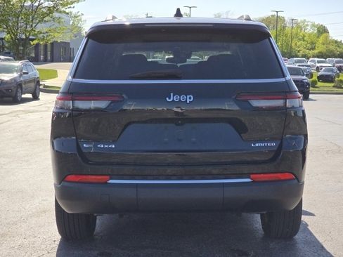 Used 2022 Jeep Grand Cherokee L Limited image 12