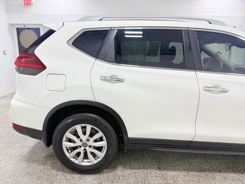 Used 2019 Nissan Rogue S w/ Special Edition Package image 9