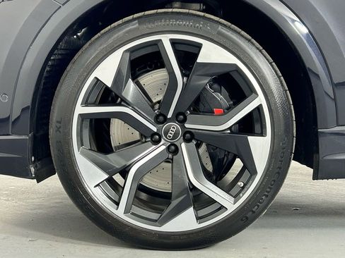 Used 2021 Audi RS Q8 image 38