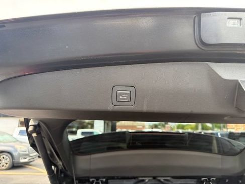 Used 2024 Buick Encore GX Preferred FWD image 16