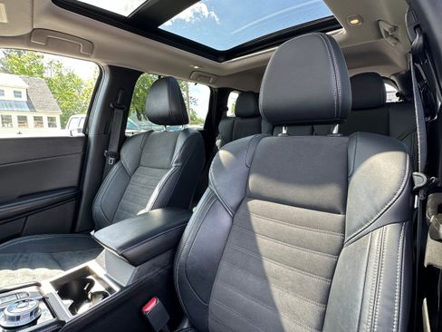 Used 2022 Mitsubishi Outlander SE AWD/4WD image 13