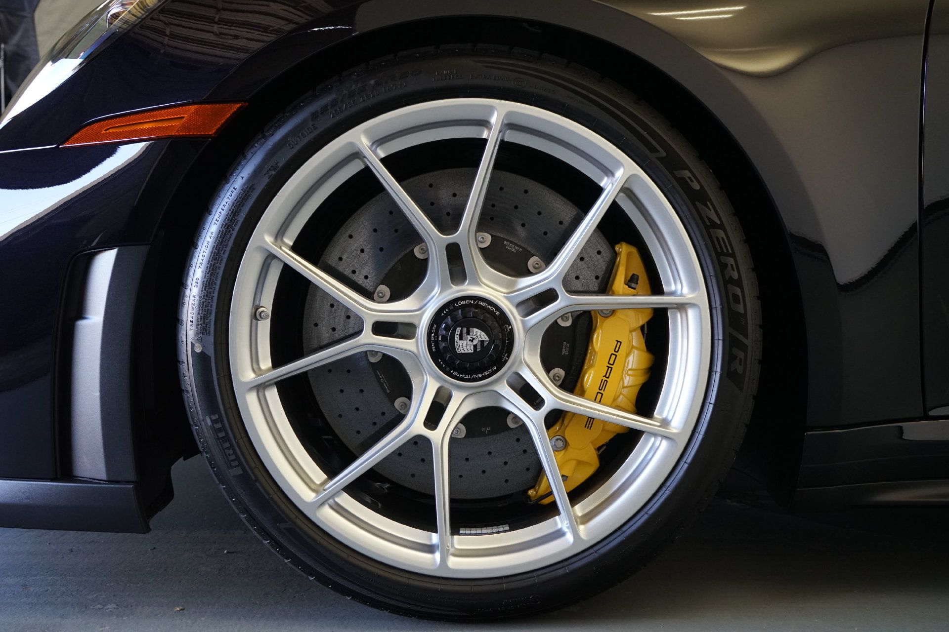 Used 2026 Porsche 911 GT3 RWD image 31