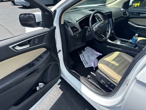 Used 2023 Ford Edge SEL w/ Convenience Package AWD/4WD image 13