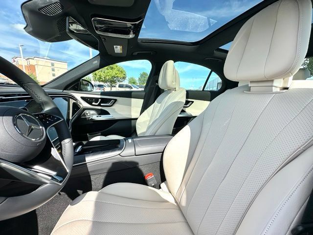 New 2027 Mercedes-Benz E 450 4MATIC Sedan image 29