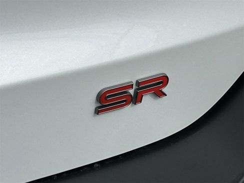 New 2026 Nissan Kicks SR FWD image 9