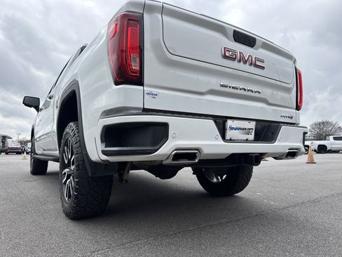 Used 2021 GMC Sierra 1500 AT4 w/ AT4 Premium Package image 8