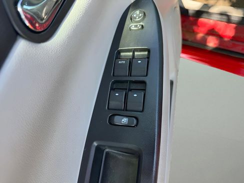 Used 2009 Chevrolet Impala LS FWD image 17