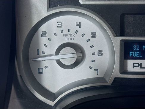 Used 2010 Ford F150 Lariat image 13