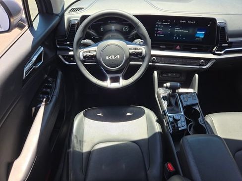 Used 2023 Kia Sportage EX FWD image 11