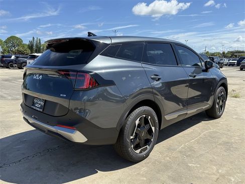 New 2026 Kia Sportage S image 4