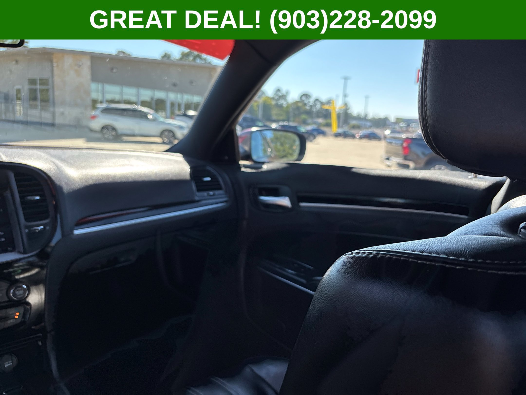 Used 2018 Chrysler 300 S w/ 300S Premium Group AWD/4WD image 38