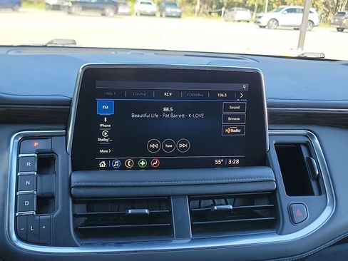 Used 2021 Chevrolet Tahoe LT image 16