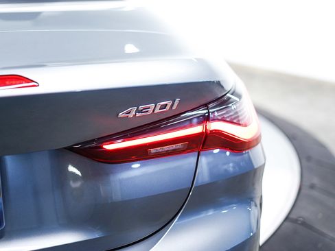 Used 2025 BMW 430i 430i w/ Convenience Package image 13