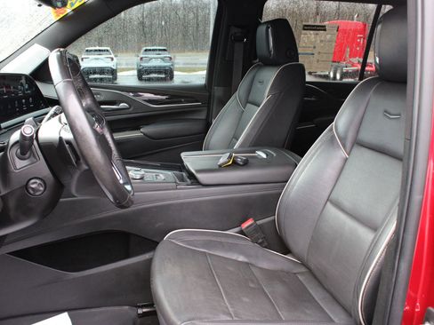 Used 2022 Cadillac Escalade ESV Sport w/ Touring Package image 15