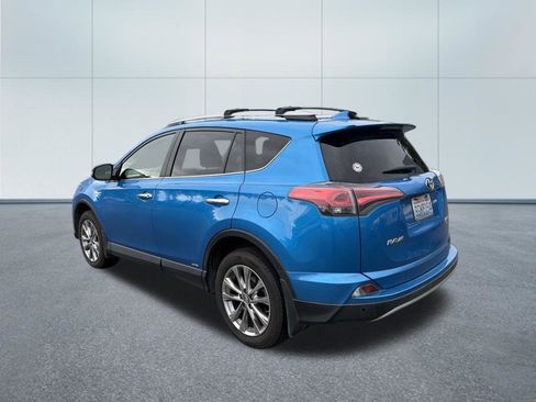 Used 2017 Toyota RAV4 Limited w/ Advanced Technology Package AWD/4WD image 9