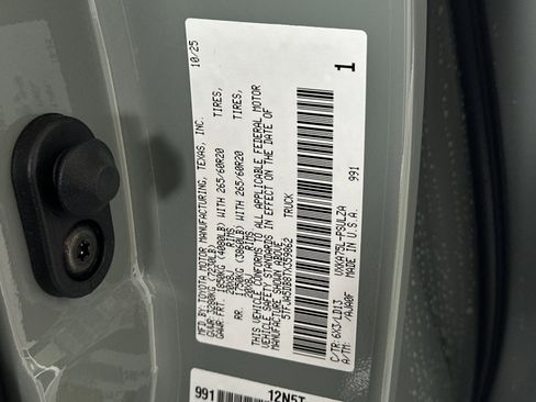 New 2026 Toyota Tundra Limited image 27