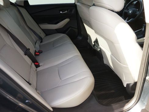 Used 2023 Honda Accord Touring image 16