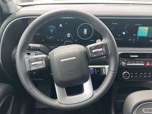 Certified 2026 Hyundai Palisade Limited AWD/4WD image 23