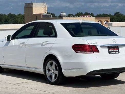 Used 2015 Mercedes-Benz E 350 4MATIC Sedan image 59