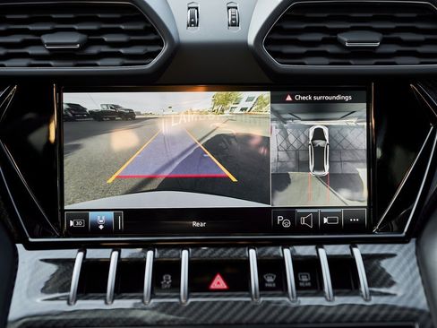 Used 2024 Lamborghini Urus Performante image 84