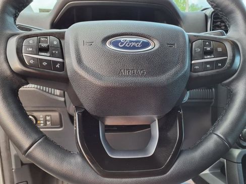 Used 2024 Ford Ranger Lariat w/ Trailer Tow Package image 16