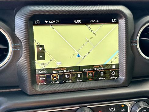 Used 2021 Jeep Wrangler Unlimited Rubicon 4xe image 14