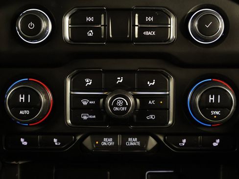 Used 2023 Chevrolet Tahoe Z71 w/ Z71 Off-Road Package image 48