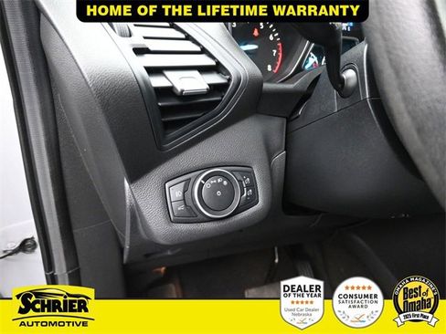 Used 2017 Ford Escape SE w/ Equipment Group 201A image 14